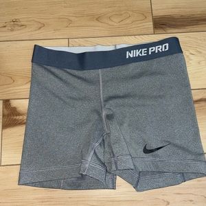 Grey Nike pro spandex